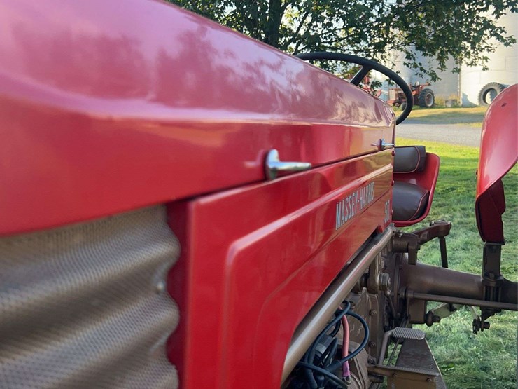 massey-ferguson-50-image-13