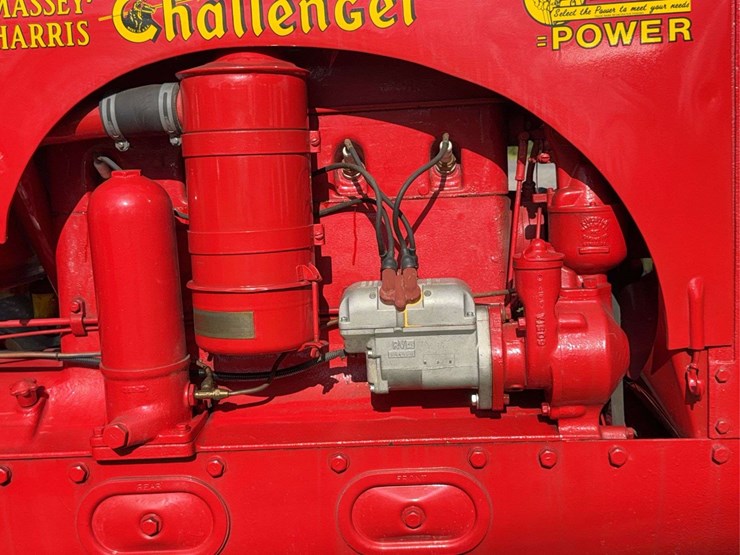 massey-harris-challenger-image-47