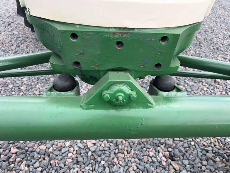 1958-oliver-770-image-21