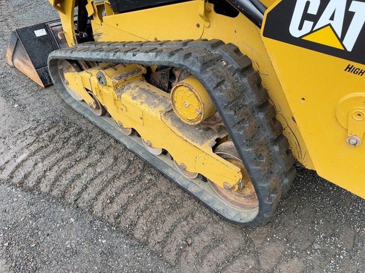 2019-caterpillar-259d-image-15