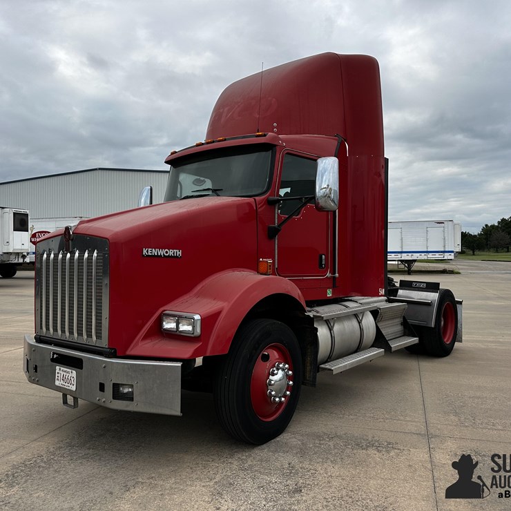 2010 KENWORTH T800