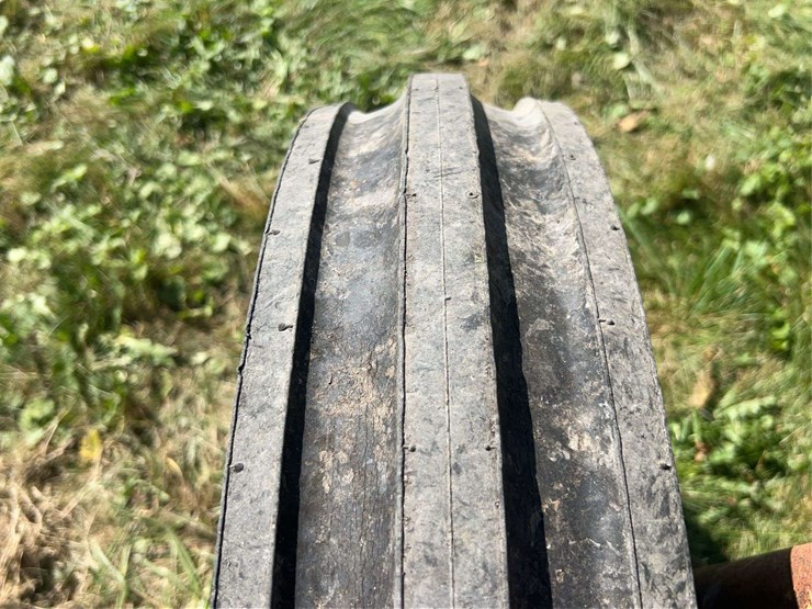 massey-ferguson-444-image-14