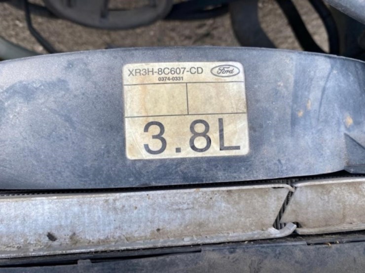 2000-ford-2000-image-40