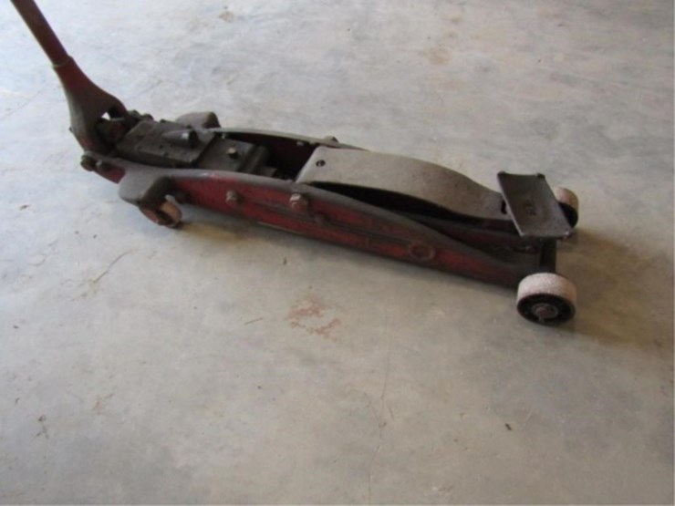hyd.-floor-jack-works-image-4