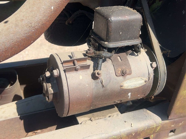 john-deere-model-b-image-20