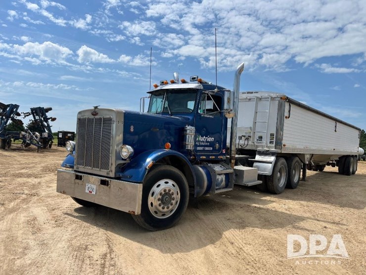 1984-peterbilt-359-image-1
