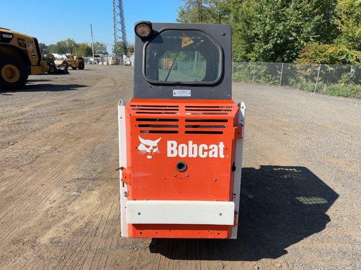 2014-bobcat-s70-image-4