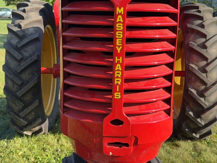 massey-ferguson-101-image-11