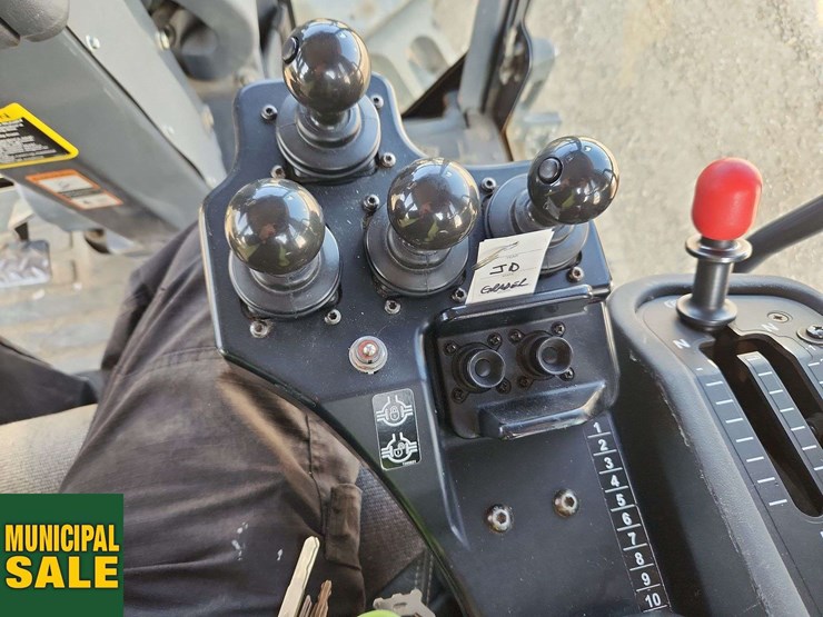 deere-770-image-53