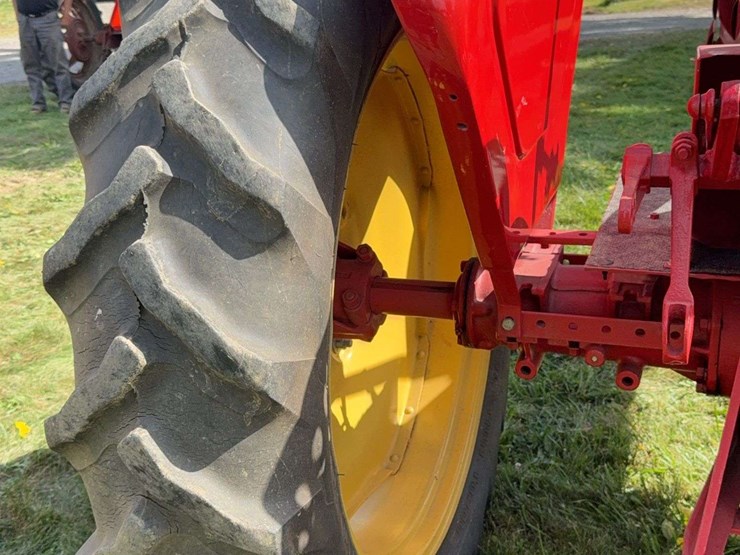 massey-ferguson-101-image-22