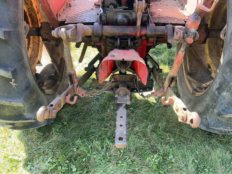 massey-ferguson-444-image-31