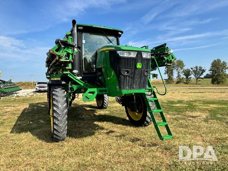 2018-john-deere-r4038-image-4
