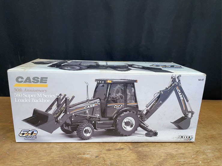 1/16-case-580-super-m-backhoe-2007-50th-anniversary-black-nib-ertl-image-11