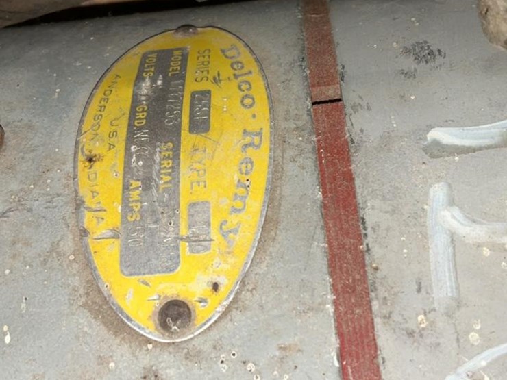 deere-333e-image-28