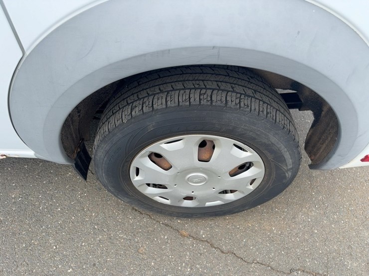 2013-ford-transit-connect-image-10