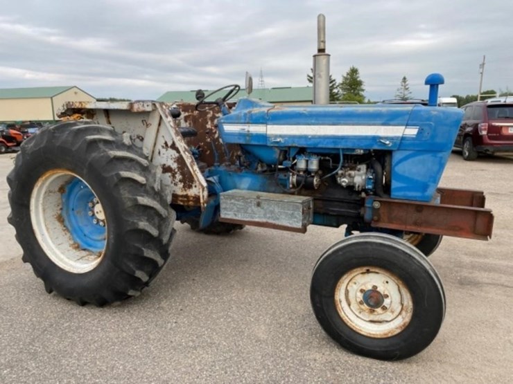 ford-5000-image-44