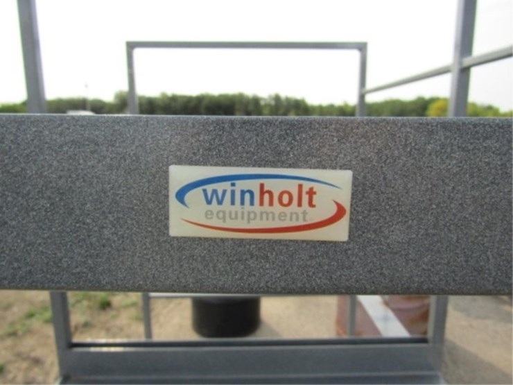 winholt-equip.-bin-cart-34.5x23.5x69.5-on-casters-image-4