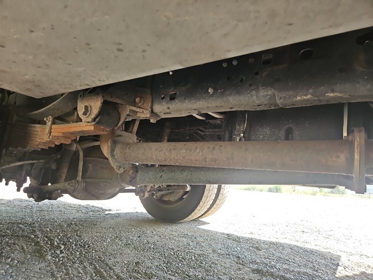 2019-ford-f550-xl-image-15