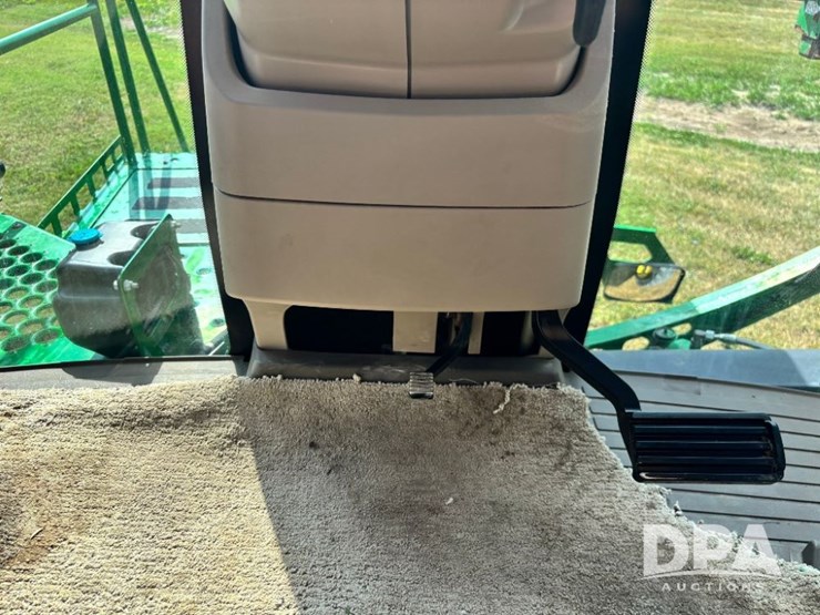 2018-john-deere-r4038-image-133