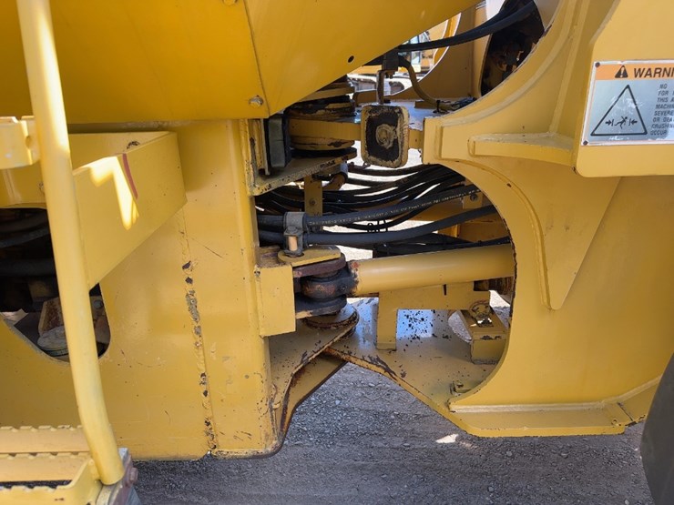 2001-caterpillar-it28g-image-18
