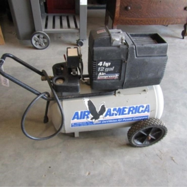 Air America 12gal. 4 HP Air Compressor 110v