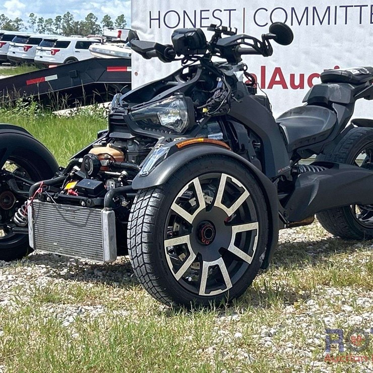 2020 Can-Am Ryker Rally 900 Ace 3-Wheeled Motorcycle