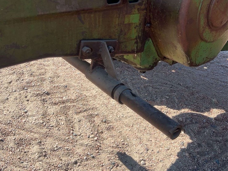 john-deere-model-b-image-45