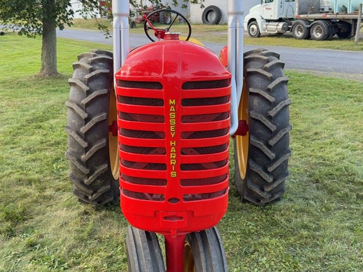 massey-ferguson-350-image-12