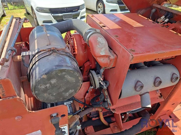 2000-ditch-witch-3700dd-image-6