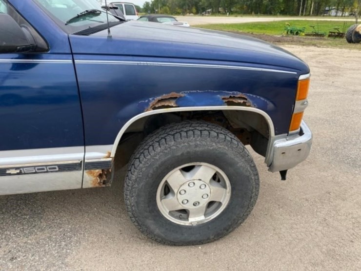 1995-chevy-silverado-1500-5.7l-v8,-auto,-ext.-cab-image-6