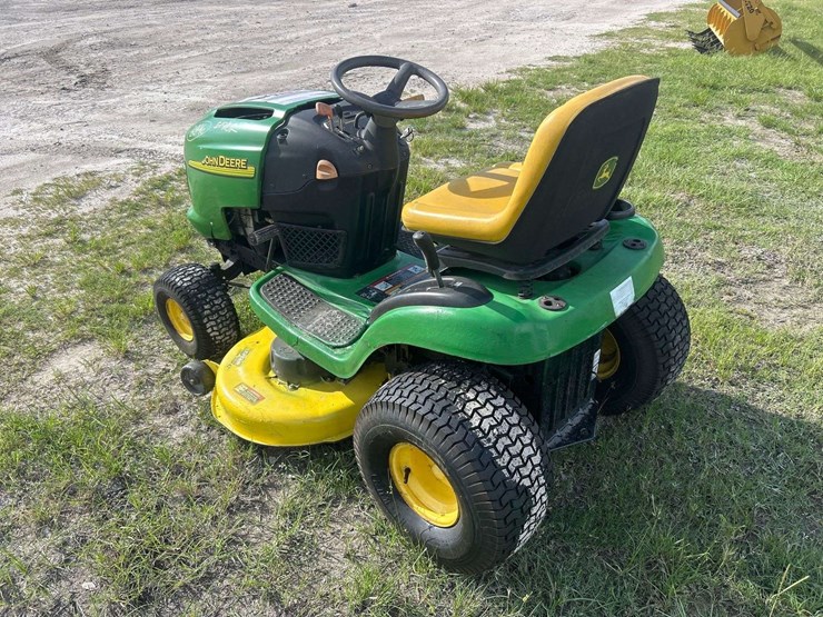 2005-john-deere-l118-image-4