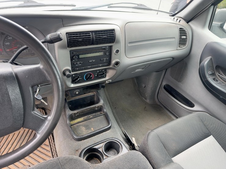 2009-ford-ranger-xlt-image-19