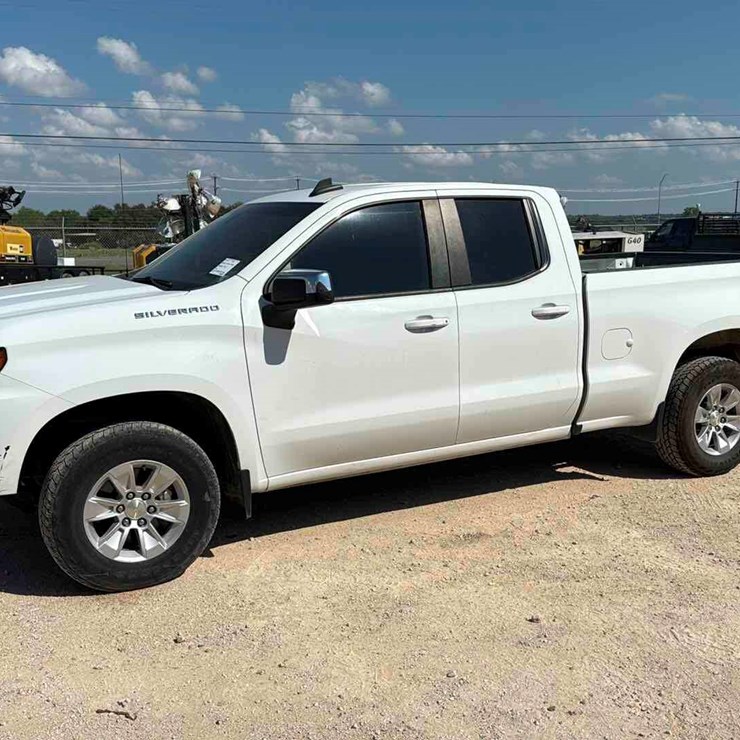 2020 CHEVROLET SILVERADO