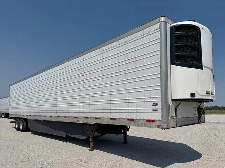 2016-utility-3000r-image-1