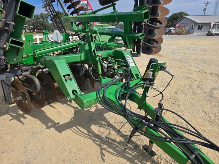 john-deere-637-image-12