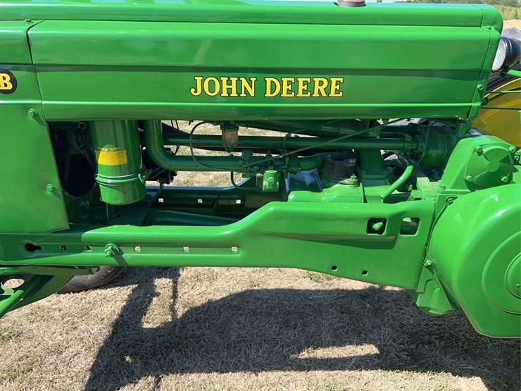 john-deere-model-b-image-57