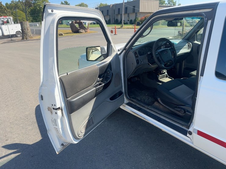 2009-ford-ranger-xlt-image-16