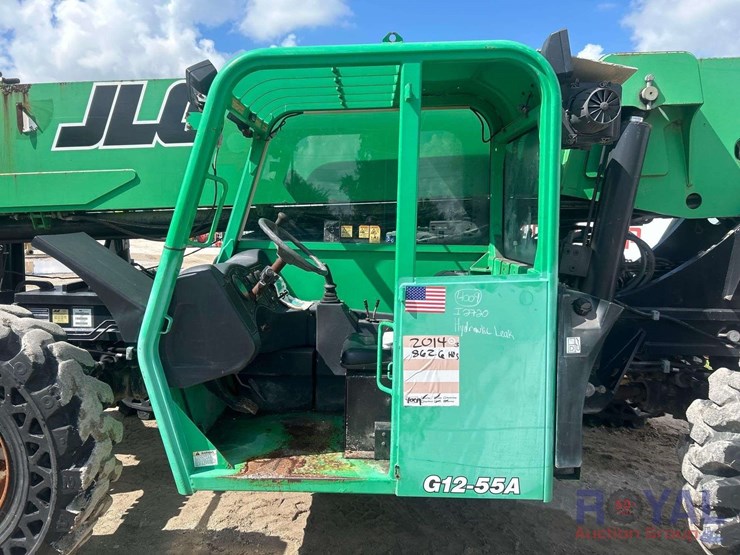 2014-jlg-g12-55a-image-27