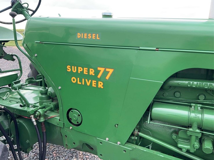 1955-oliver-super-77-image-28