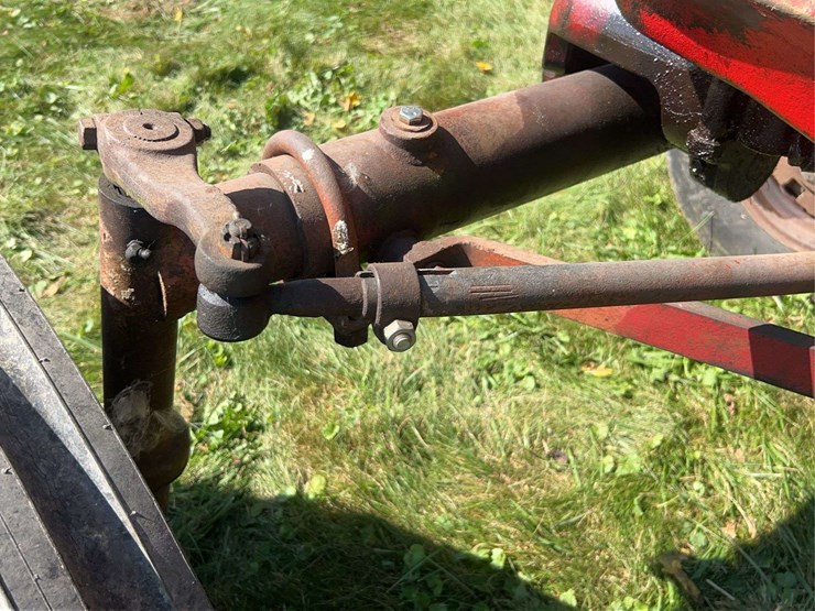 massey-ferguson-444-image-15