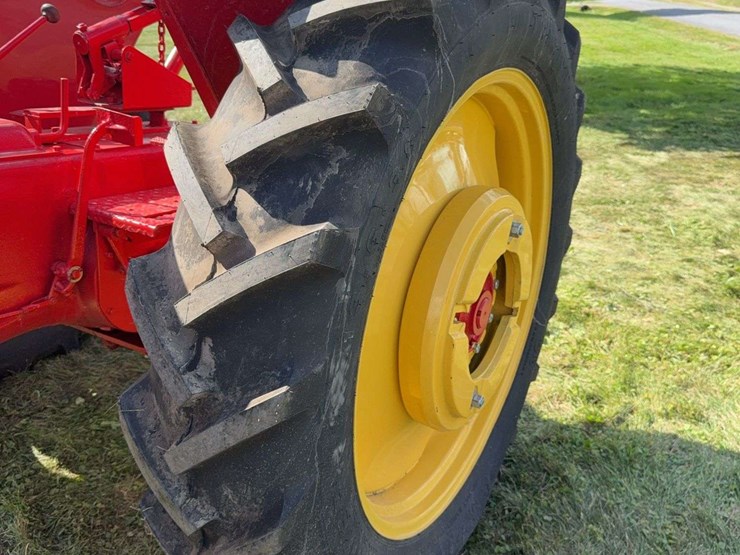 massey-ferguson-101-image-19