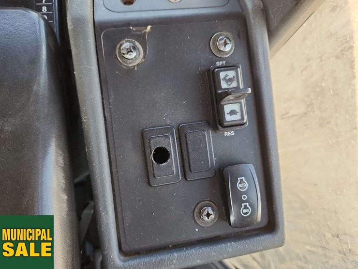 deere-770-image-51