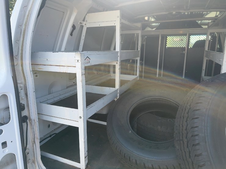 2007-ford-e250-image-15