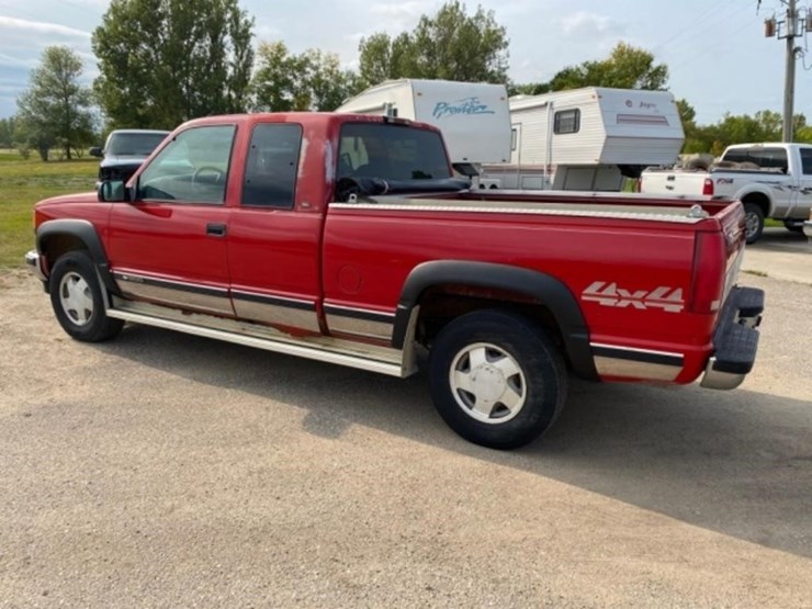 1997-chevy-silverado-1500-5.7l-v8,-auto,-ext.-cab-image-8