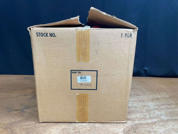 1/8-ih-856-1999-fps-nib-sm-image-14