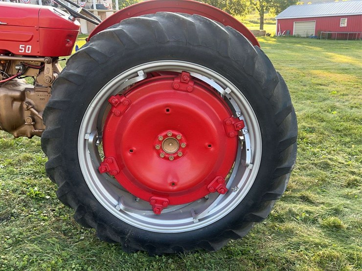 massey-ferguson-50-image-37