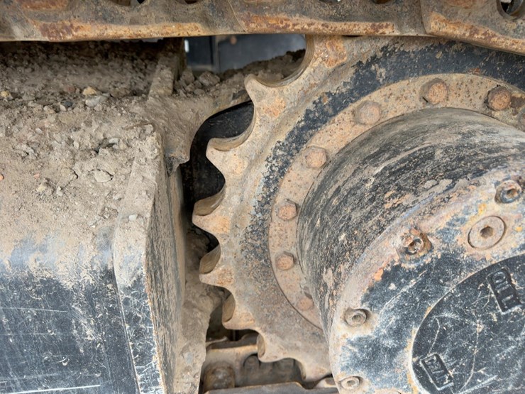 2021-caterpillar-313gc-image-28