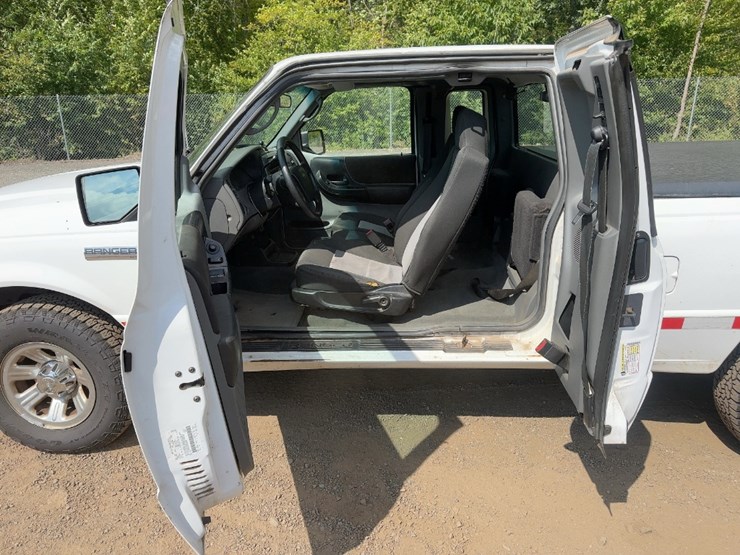 2009-ford-ranger-xlt-image-14
