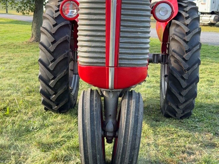massey-ferguson-65-image-12