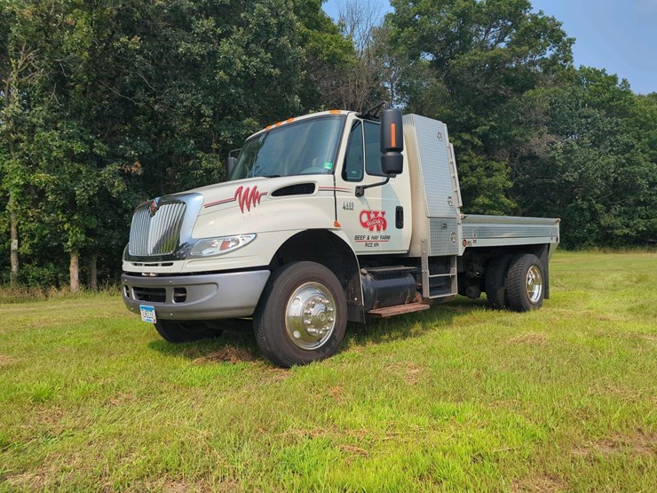 international-durastar-4400-image-40